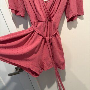 Francesca’s Pink Romper / Shorts Jumpsuit – Size Small | New w/ Tags